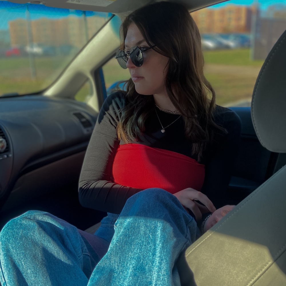 Meet your Posher, Alyssa